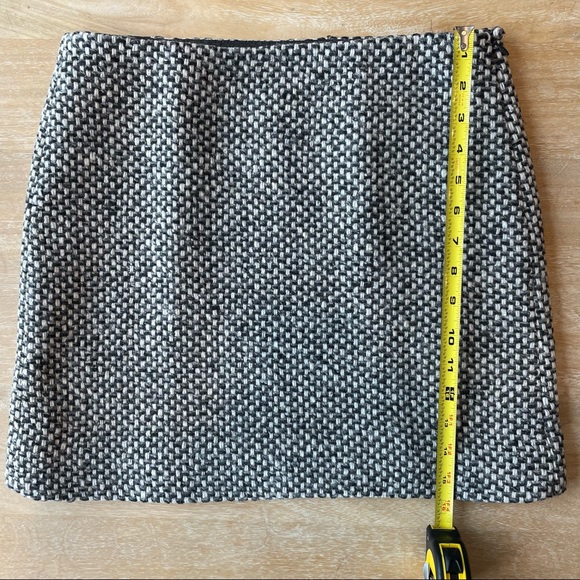 JCrew Gray & White Wool Mini Skirt Size 2 - Picture 5 of 5